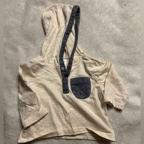 Nordstrom Baby Hooded Tee | Size: NB - Picture 4 of 5